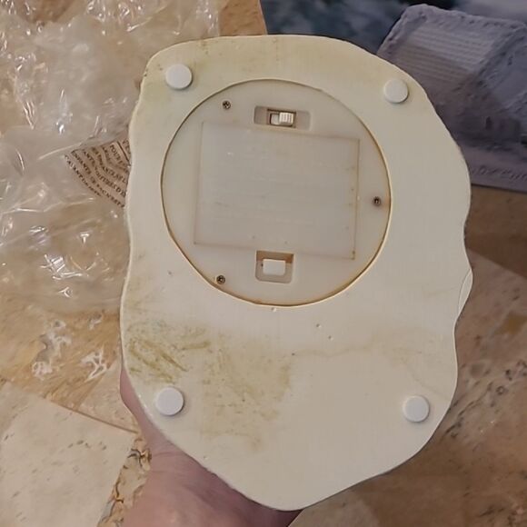 Holiday Ice Village Church - Picture 6 of 7